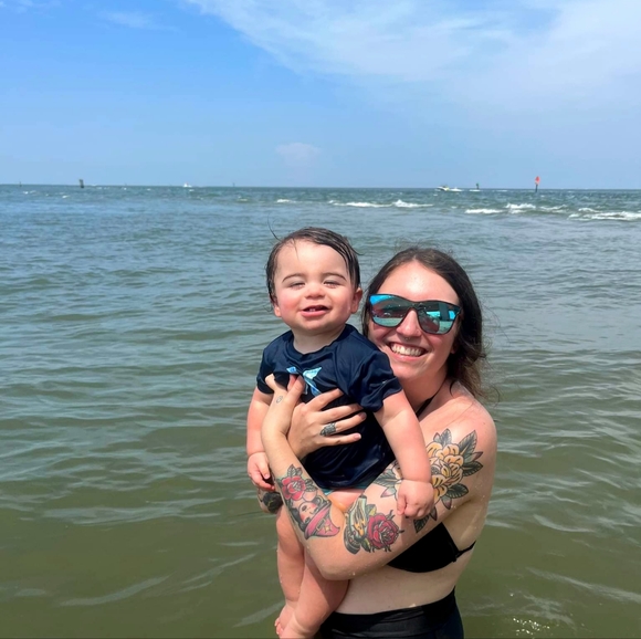 Meet your Posher, Mckenzie - Picture 2 of 2